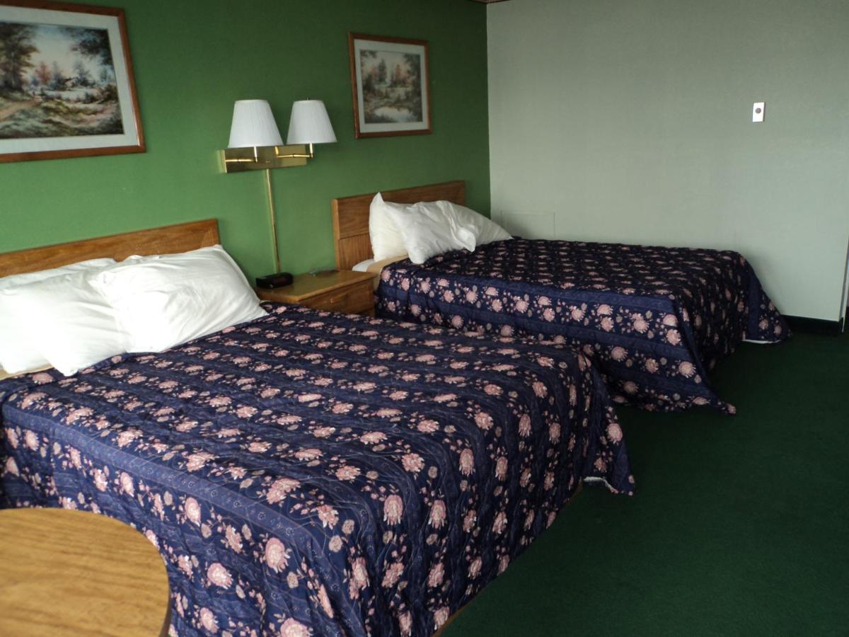 Knights Inn Ottawa image 20